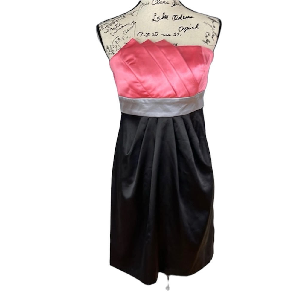 Coral and black strapless dress